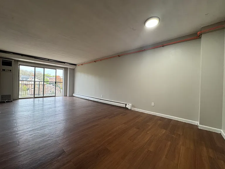 120C8 Hillside Ave #C8 — Photo 12