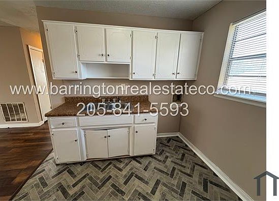 3rd image of 1116 4th Ave W APT C