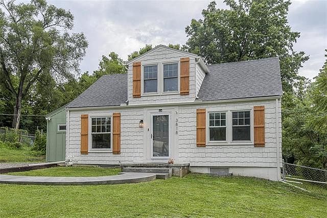 1st image of 3818 Meadow Ln