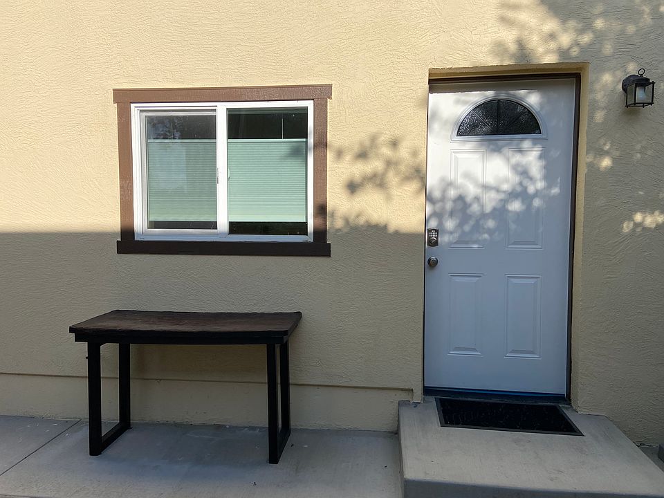 1st image of 43511 Vista Del Mar