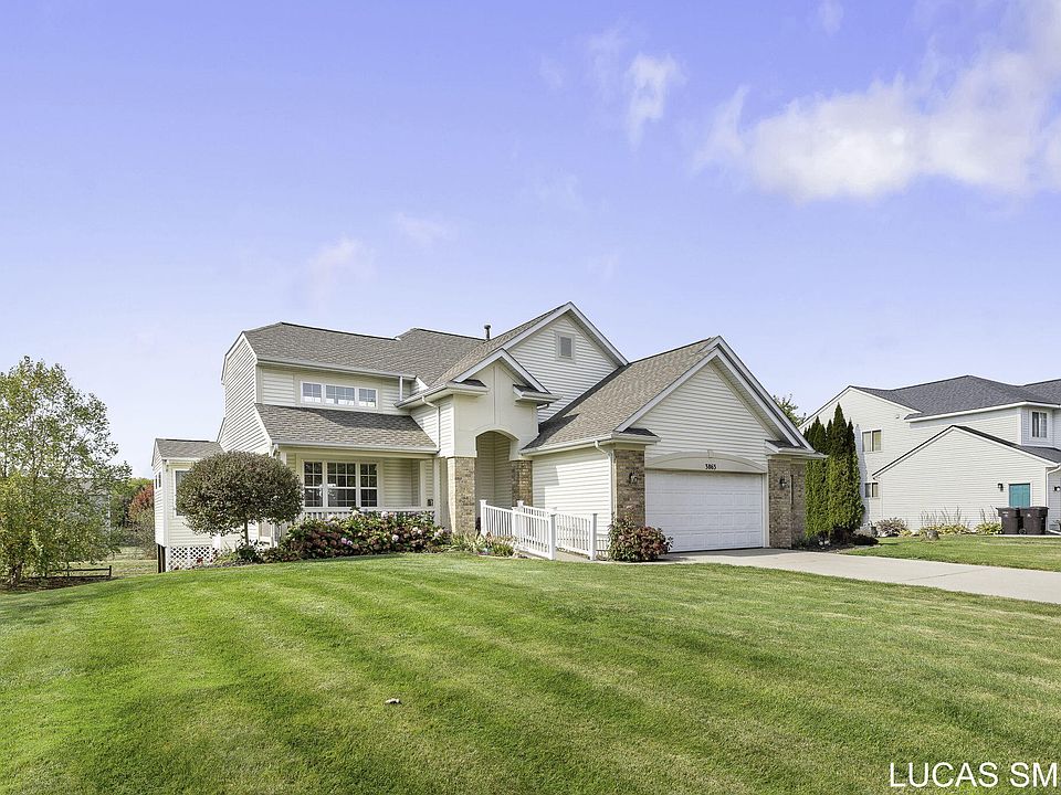 1st image of 3863 Suntree Ave