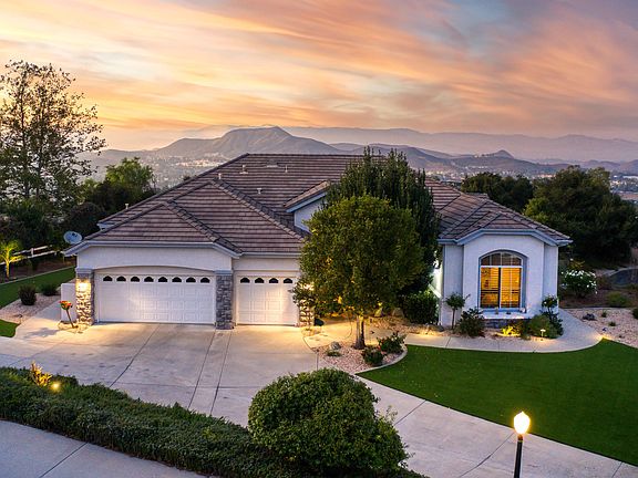 2nd image of 415 Helga Ct