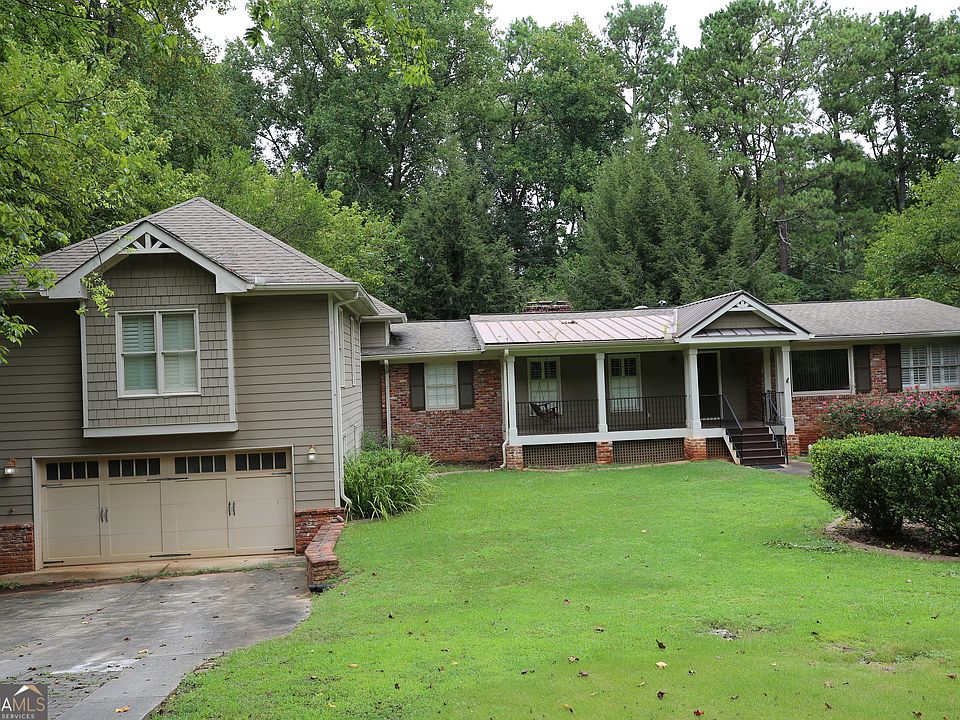 1st image of 428 Keeler Woods Dr NW