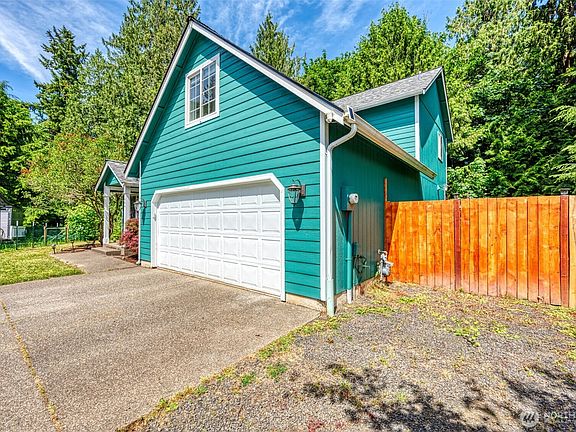 5th image of 1864 21st Avenue SE