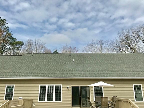 3rd image of 8049 Beaver Dr