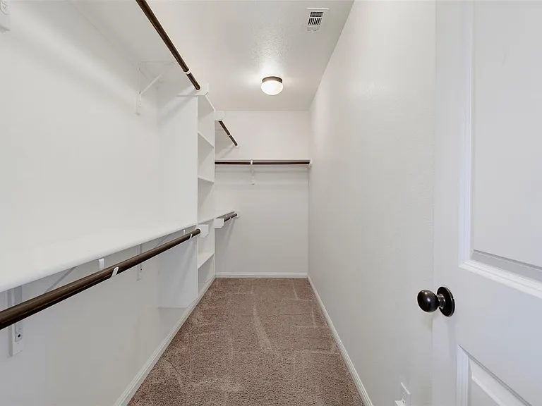 6033 Roma St — Photo 17