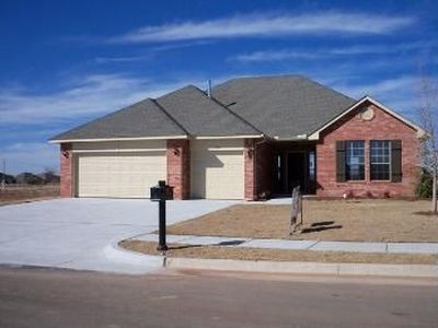 1501 Coneflower, Edmond, OK, 73013
