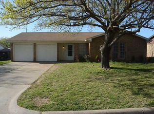 325 NE Todd St, Burleson, TX 76028
