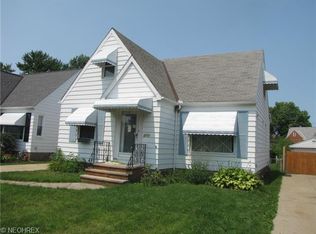 6112 Allanwood Rd, Parma, OH 44129