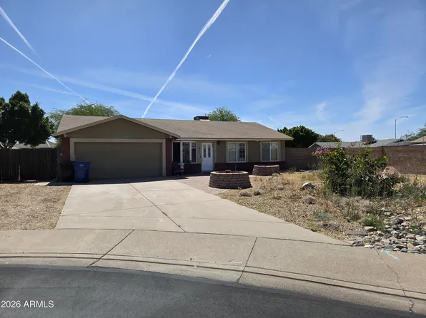 1814 N EDGEWATER Circle, Mesa, AZ 85207