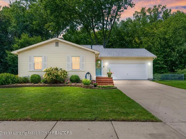 1841 Hamilton St, Holt, MI 48842