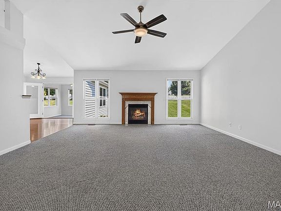 3rd image of 1228 Highland Circle Dr