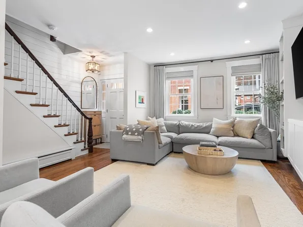 52 Harvard St, Boston, MA 02111