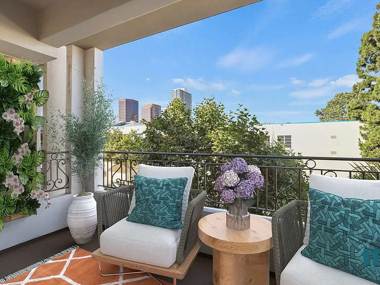 Large-Size Patio Space