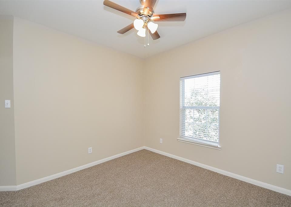 1st image of 4710 Debras Trace Ln