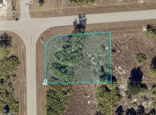 911 Martha Ave S, Lehigh Acres, FL 33974
