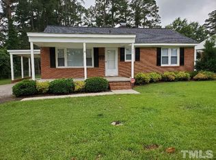 1007 W Cole St, Dunn, NC 28334