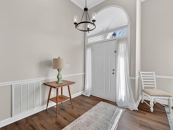 5th image of 22 Kingsbury Way