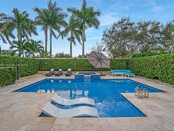 3rd image of 8364-8364 NW 26th Ct