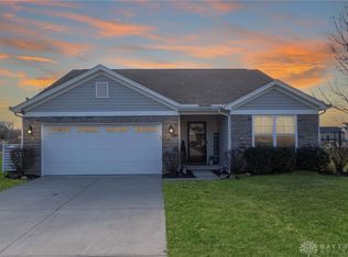 1095 Marty Lee Ln, Carlisle, OH 45005