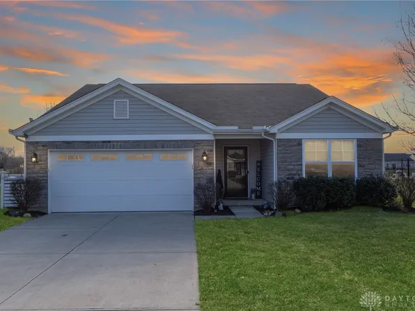 1095 Marty Lee Ln, Carlisle, OH 45005