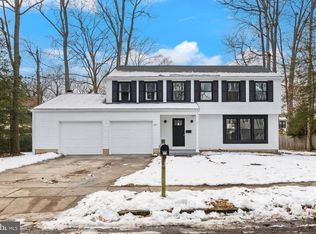 217 Glenview Ct, Marlton, NJ 08053