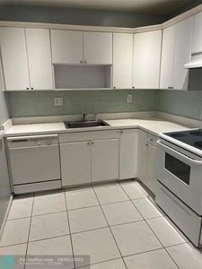 4131 NW 88th Ave #206, Pompano Beach, FL, 33065