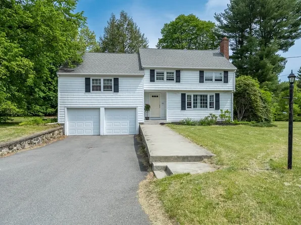 1 Lovejoy Rd, Andover, MA 01810