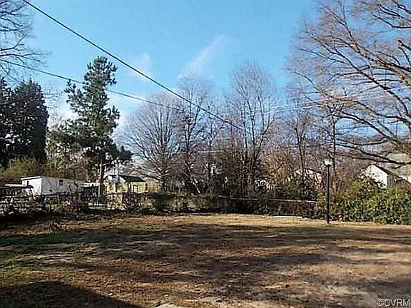 5th image of 3320 Woodys Ln
