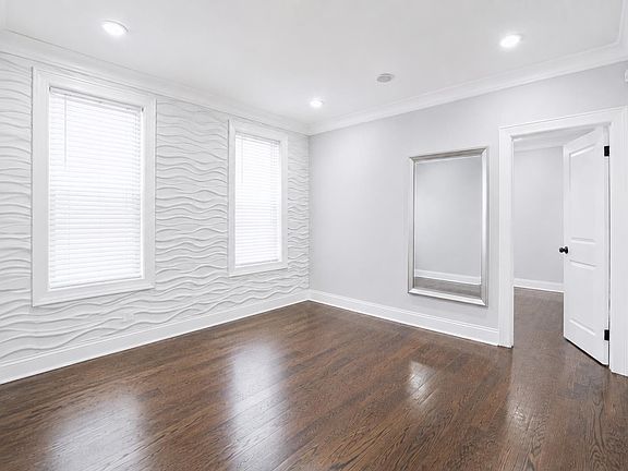 3rd image of 676 Liberty Ave
