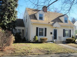 35 Wheeler Ave, Springfield, MA 01118