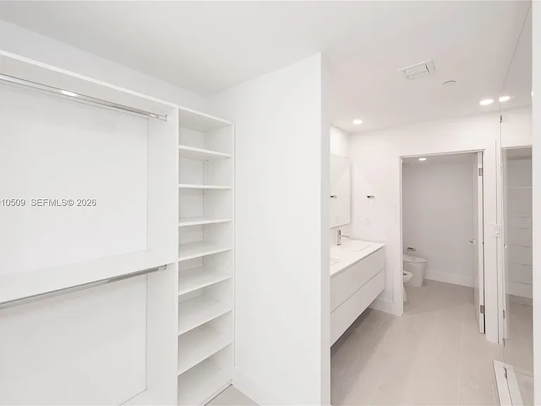 151 Crandon Blvd #241 — Photo 16