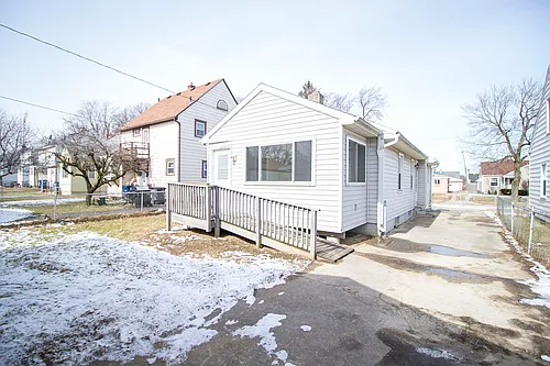 7 W Capistrano Ave — Photo 21