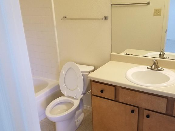 5th image of 2117 San Miguel Ct
