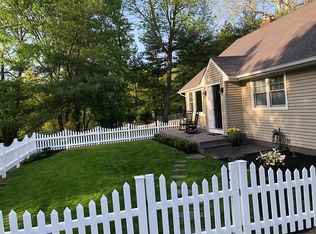 12 Old Mill Rd, Pennington, NJ 08534