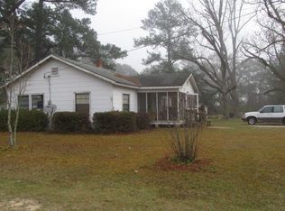 701 S Gordon Ave, Adel, GA 31620