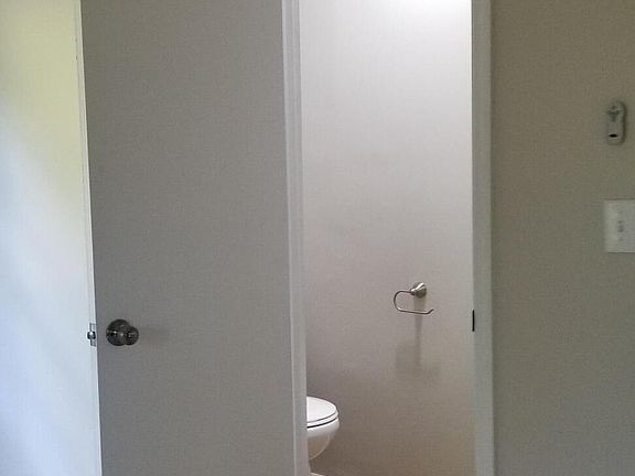 5th image of 36 Breddell Ct