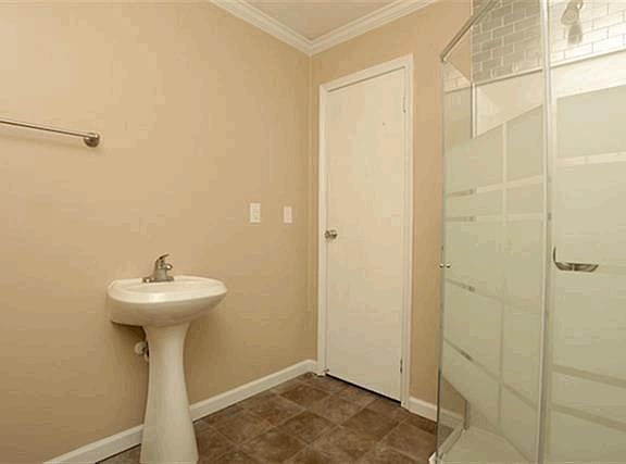 4th image of 118 Freshwater Dr