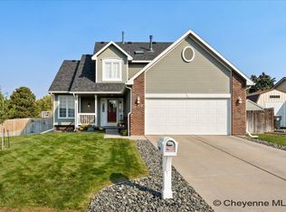 210 Comanche Dr, Cheyenne, WY 82009