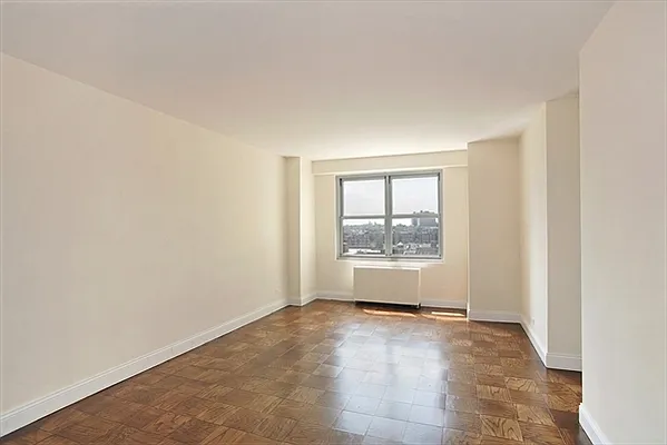 Sold by Citi Habitats | media 7