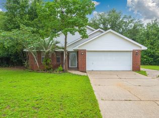 6730 High Knoll Ct, Milton, FL 32570