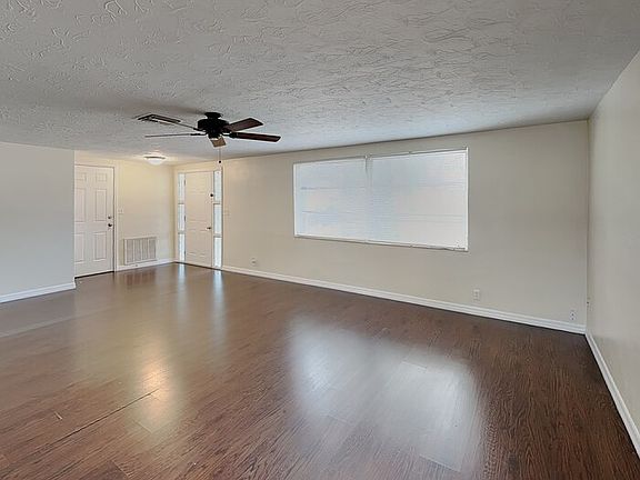 2nd image of 6041 9th Ave