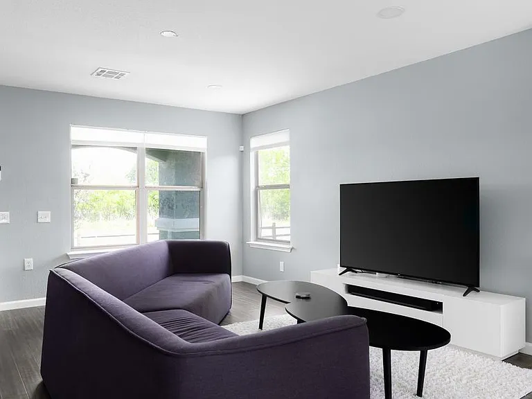 5505 Viewpoint Dr — Photo 2