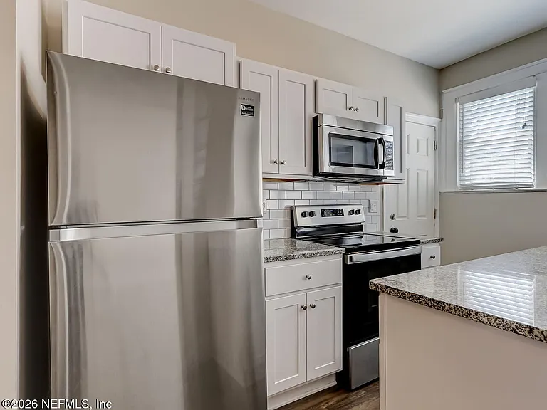 1009 Stockton St #8 — Photo 22