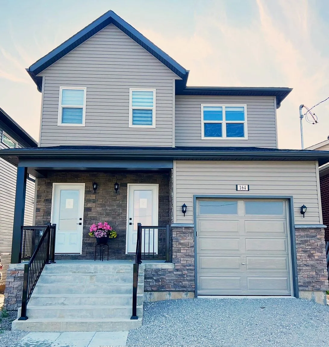2 bed, $1,690 — Photo 1