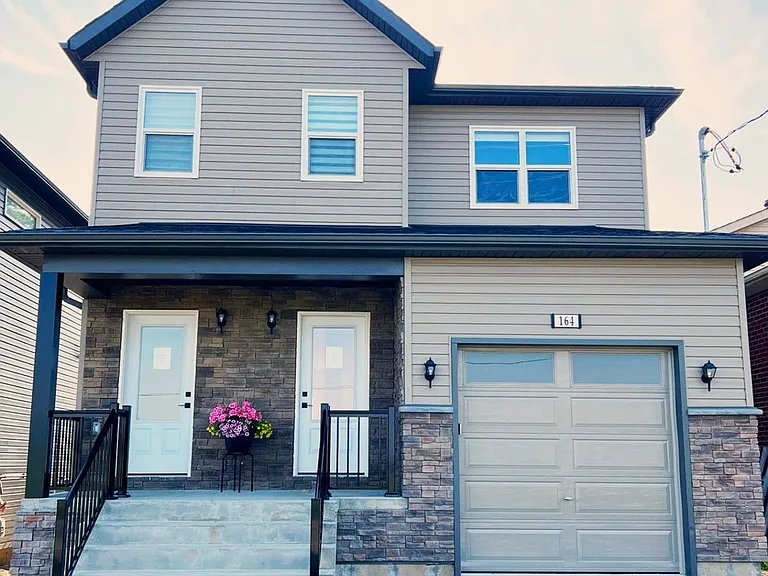 164 Penetanguishene Rd W #BSMNT — Photo 1