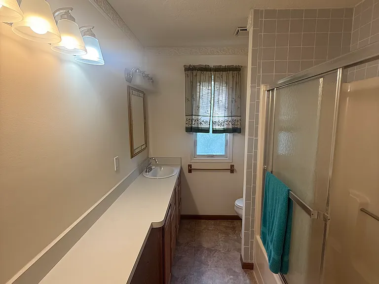 1775 Glenwood Dr — Photo 12