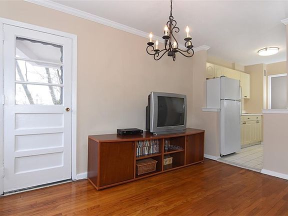5th image of 111 E Hartsdale Ave APT 4B