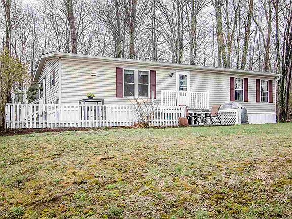 4th image of 151 Pine Ridge Rd