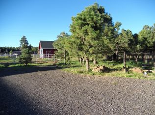 13330 E King John Rd SE, Parks, AZ 86018